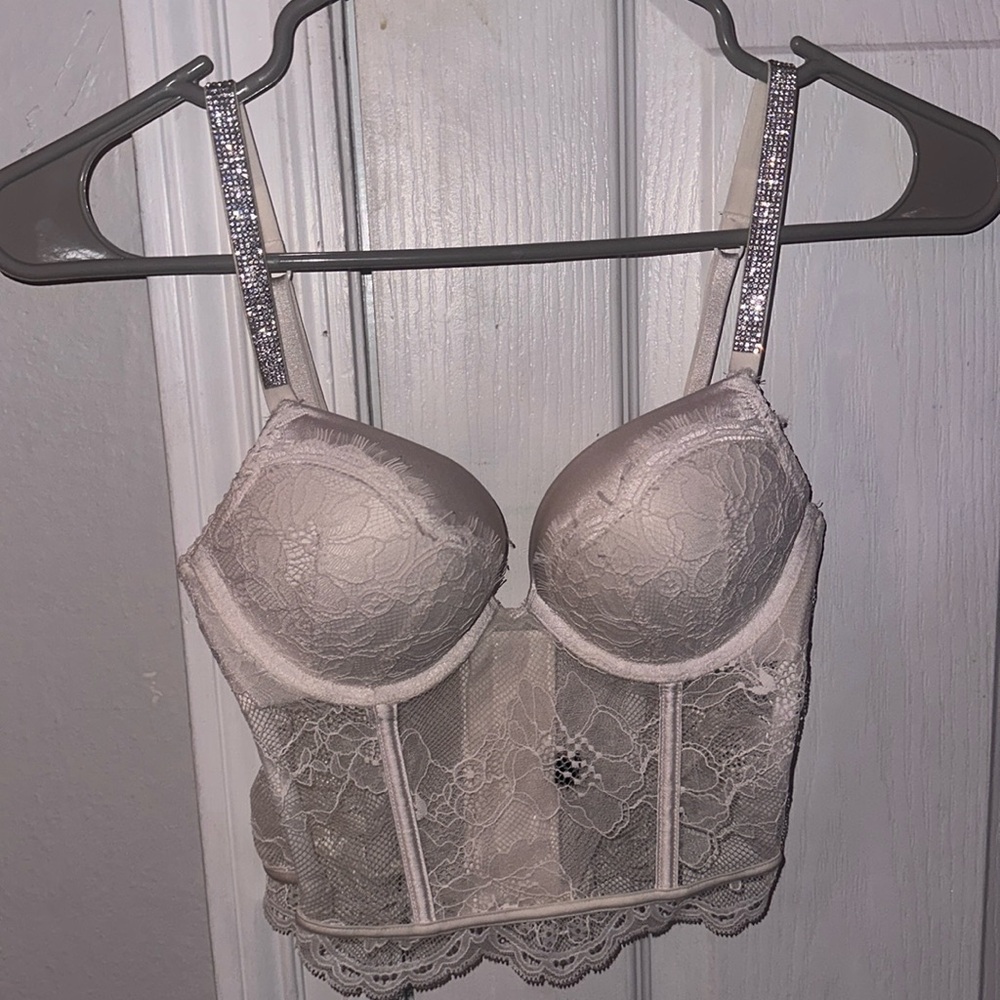 Victoria’s Secret corset bombshell push up bra